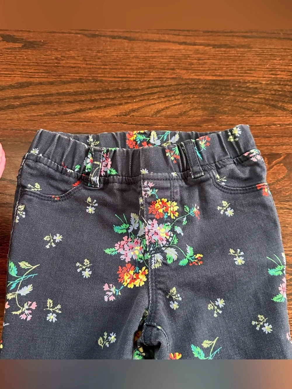 Gap Kids floral skinny jeans, size 5T